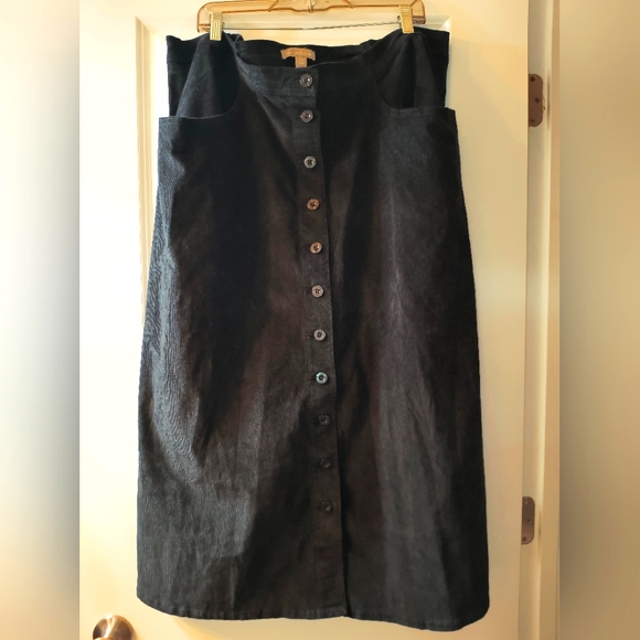 Women Within Black Corduroy Button-Front Skirt (22W) Stretch 34” Long - Picture 1 of 3